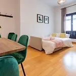 Jdcbl - Peaceful Wonderful Apartment In City Center